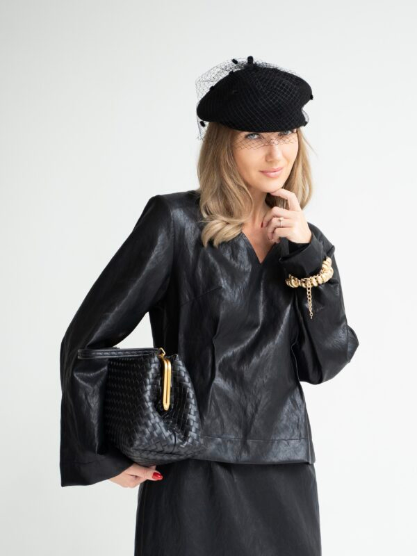 Fitted blouse | Black